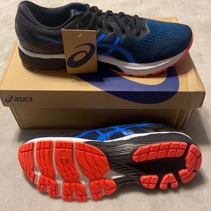 ASICS GT 2000 9 Running Shoe